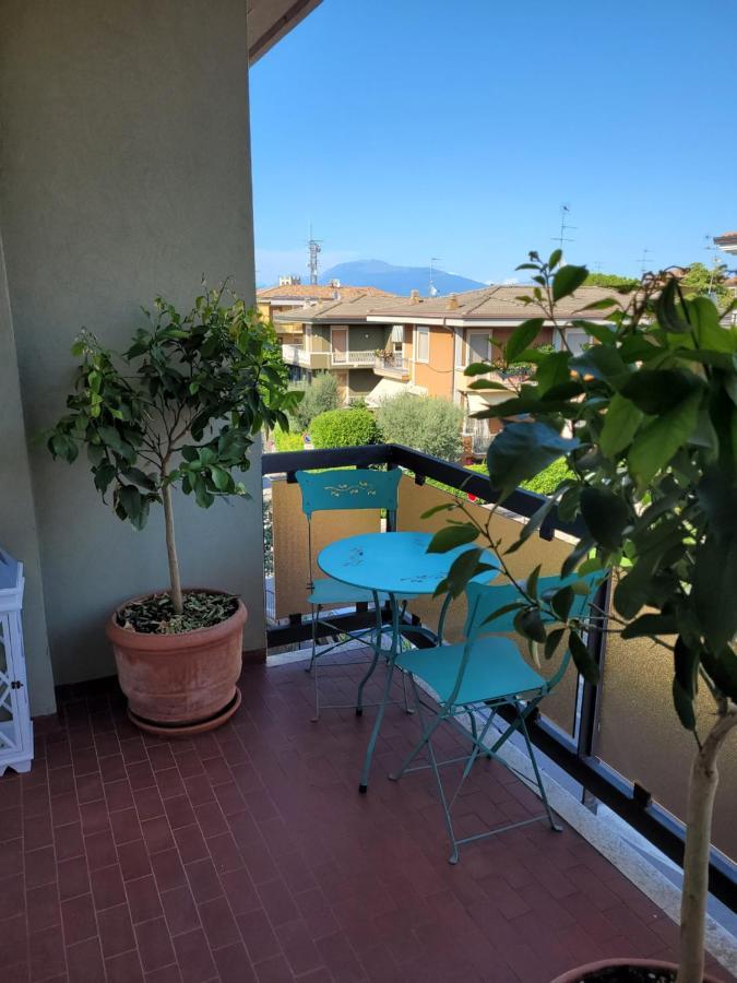 Apartamento Garda Best Living Desenzano del Garda Exterior foto