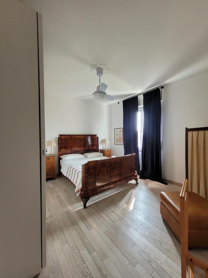 Apartamento Garda Best Living Desenzano del Garda Exterior foto
